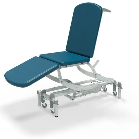 Seers - CLINNOVA Clinical 3 Section electric couch with electric back and footrest and classic base(265Kg SWL)