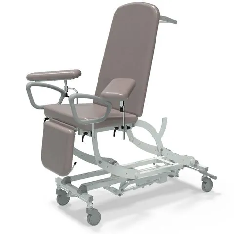 Seers - CLINNOVA Phlebotomy 2 Electric couch, electric back rest and gas assisted foot rest, classic base with wheel and switch options (265Kg SWL)