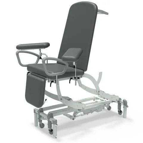 Seers - CLINNOVA Phlebotomy 2 Electric couch, electric back rest and gas assisted foot rest, classic base with wheel and switch options (265Kg SWL)