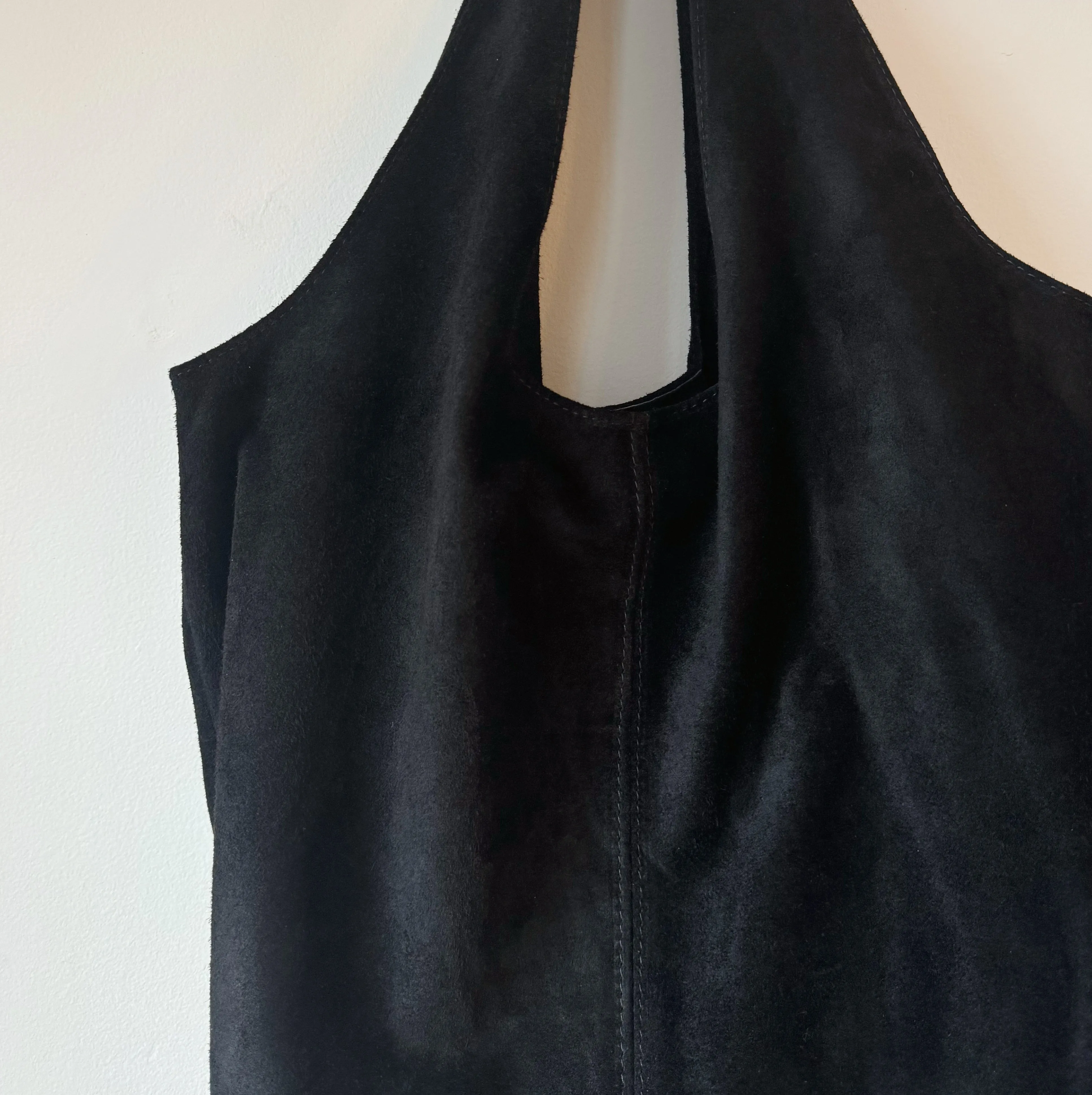Suede Leather Shoulder Bag in Black
