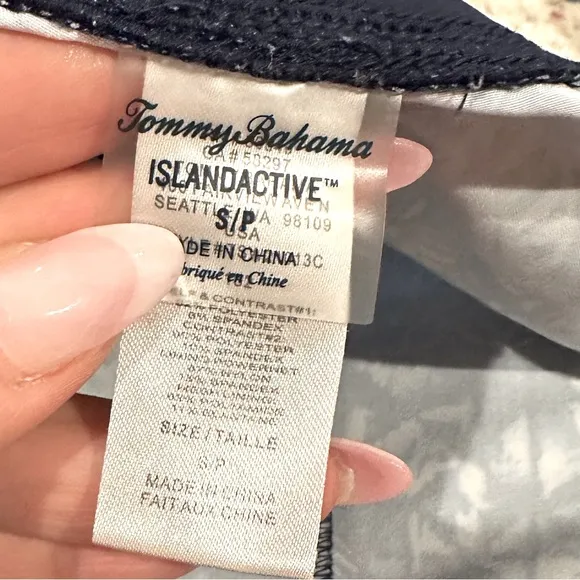 TOMMY BAHAMA ISLANDACTIVE BLUE WHITE SHORTS S
