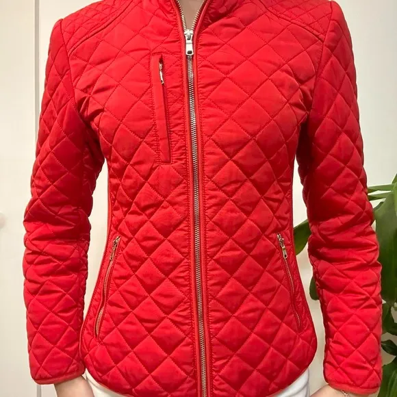 Zara Quilted Red Puffer-Styled Jacket 💋
